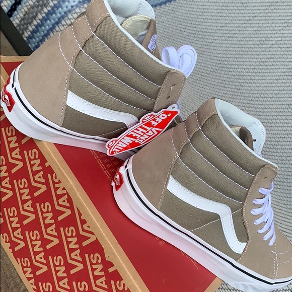 VANS SK8-Hi Desert Taupe/True White WMNS - Picture 10 of 16